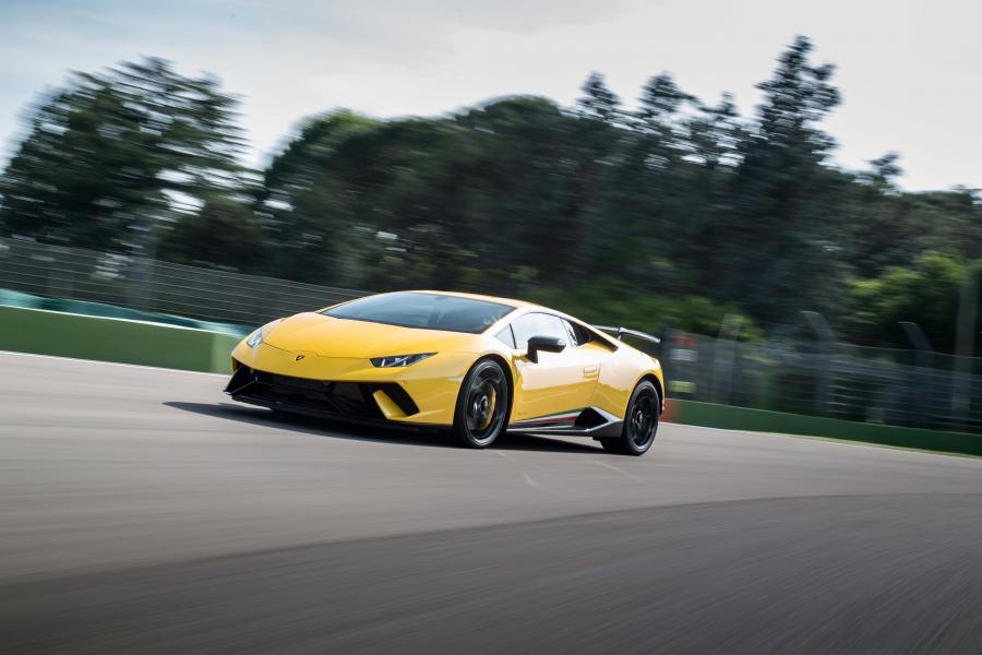  Lamborghini Huracan Performante (LB724) 2017 года  (WW) (фото 43 из 57)